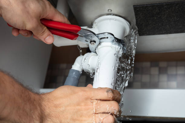 Best Emergency water damage restoration  in Washington Mills, NY